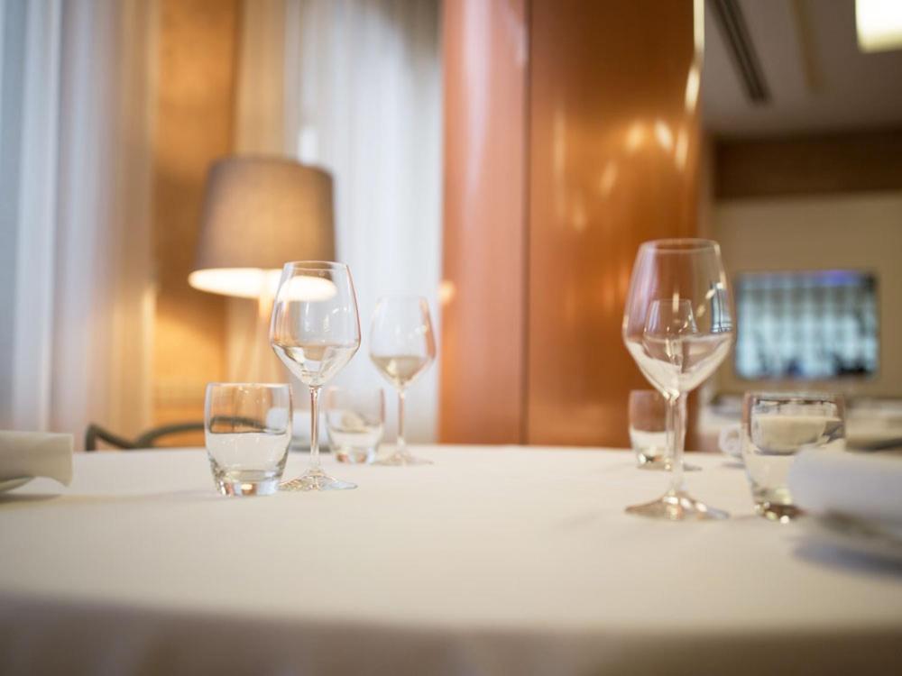 Ristorante Hotel Lucia - 100 Mt Dal Mare Giulianova Luaran gambar